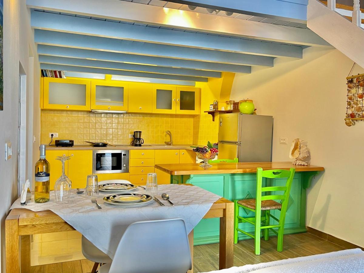 Seafront - Harbour View , Pitini 2 Apartment Symi Bagian luar foto